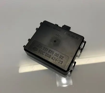 Mercedes-Benz S W221 Rain sensor A2218700092 73628123 5DC00842423