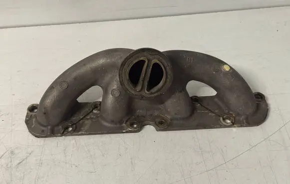 BMW 8 G15 Exhaust manifold 8681197