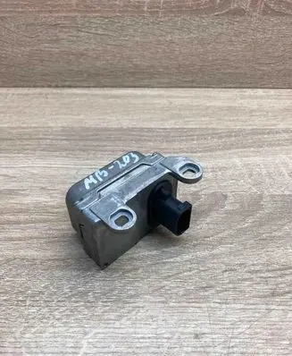 Mercedes-Benz C W203 ESP acceleration yaw rate sensor A0035423918