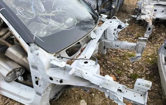 Opel Mokka B Front quarter panel 