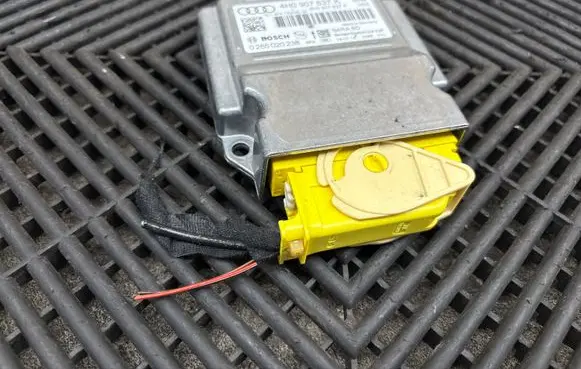 Audi A8 S8 D4 4H ESP (stability system) control unit 4H0907637K 4H0907637F 0265020238