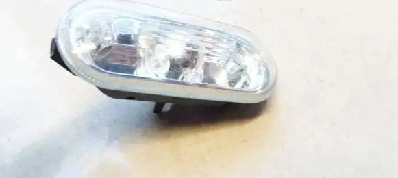 Volkswagen Golf IV Front fender indicator light 1J0949117