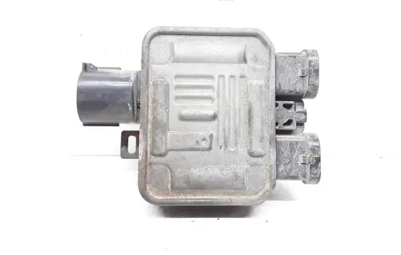 Volvo V60 Coolant fan relay 940009402