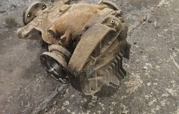 BMW X5 E53 Rear differential 33107512663