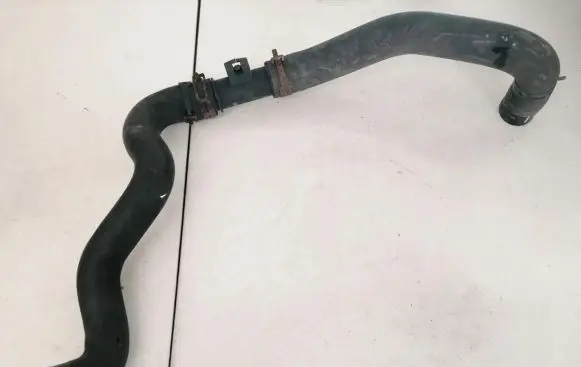 Nissan Qashqai Engine coolant pipe/hose pa66gf30