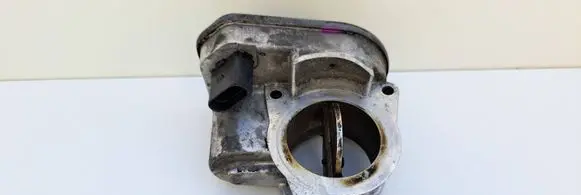 Audi A8 S8 D3 4E Throttle valve 057128063