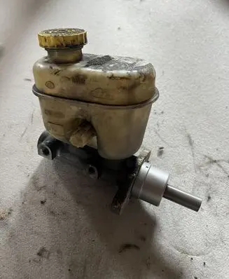 Jeep Grand Cherokee (WJ) Master brake cylinder 26612501143 2661250114