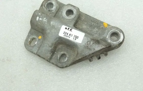 Chrysler Grand Voyager V Engine mounting bracket 04721662AA 4721662AA