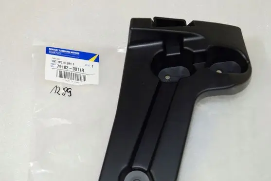 Renault Latitude (L70) Rear bumper mounting bracket 791820011R
