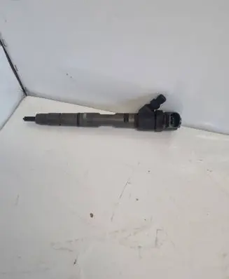 Fuel injector