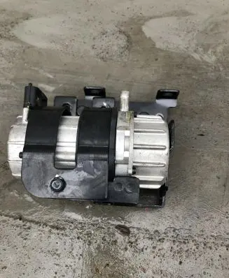 KIA Pro Cee'd III Vacuum pump 59100-J7500