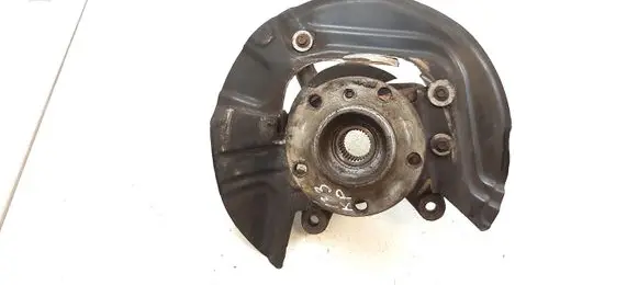 BMW X3 E83 Front wheel hub