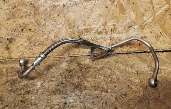 Audi A6 S6 C6 4F Turbo turbocharger oiling pipe/hose 06D145778C