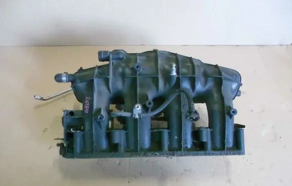 Audi A4 S4 B7 8E 8H Intake manifold 06D133185N