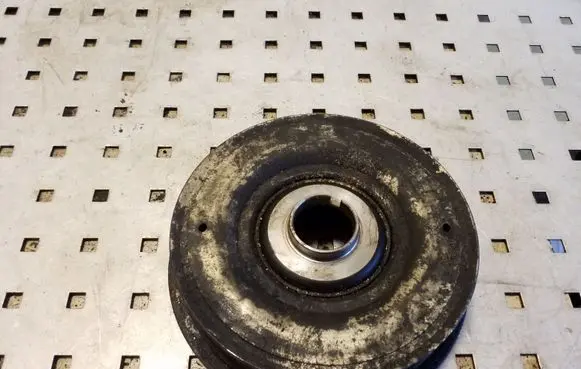 Renault Espace III Crankshaft pulley