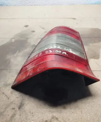 Mercedes-Benz C W202 Rear/tail lights 14653100