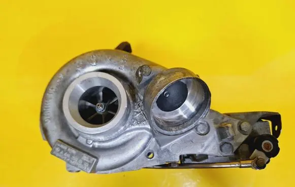 Mercedes-Benz C W203 Turbo 6460900180