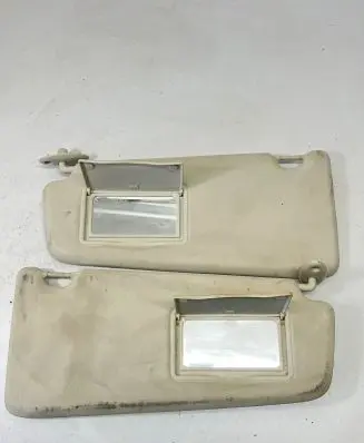 Land Rover Freelander 2 - LR2 Sun visor