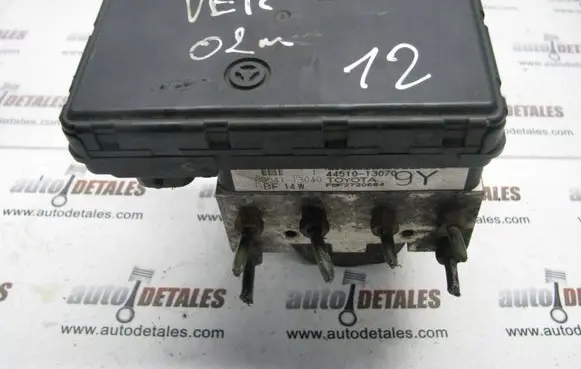 Toyota Corolla Verso E121 ABS Pump 4451013070