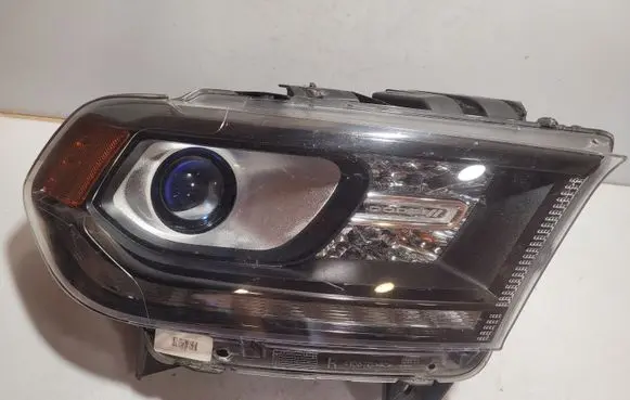Dodge Durango Headlight/headlamp