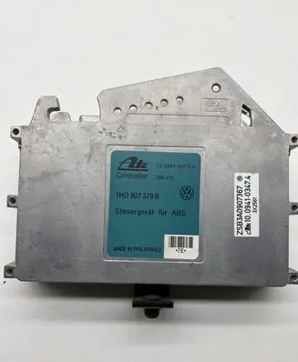 Volkswagen Golf III ABS control unit/module 1H0907379B 10094103134 3X5313