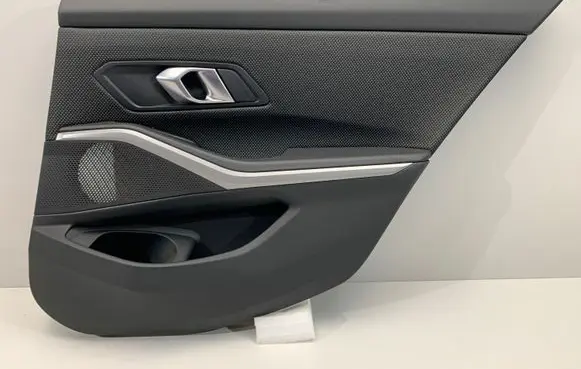 BMW 3 G20 G21 Coupe rear side trim panel 