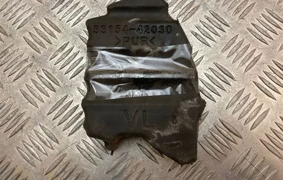 Toyota RAV 4 (XA50) Fender foam support/seal 5315442030