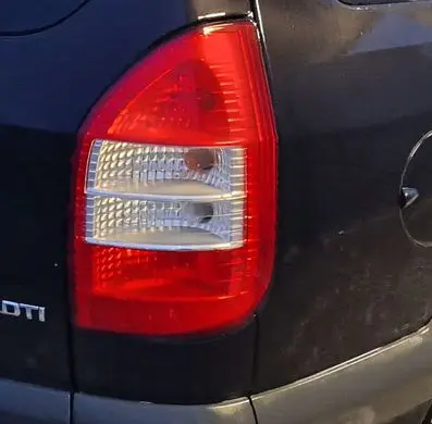 Opel Zafira A Rear/tail lights