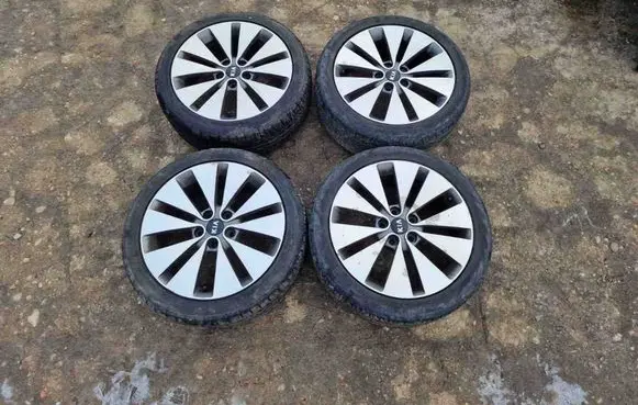 KIA Optima R18 alloy rim 529102T510