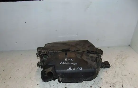 Toyota RAV 4 (XA20) Air filter box 1001405480