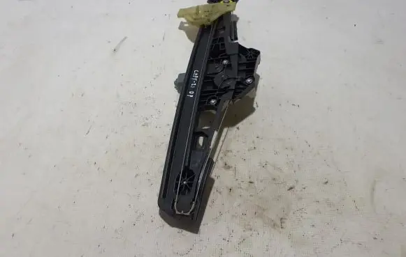 Renault Captur II Front window lifting mechanism without motor 807203293R