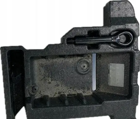 Chevrolet Camaro Towing hook eye 21467232