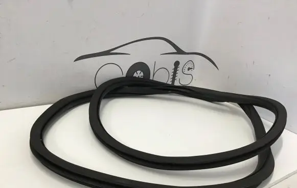 Mercedes-Benz E W214 Front door rubber seal A2146970100