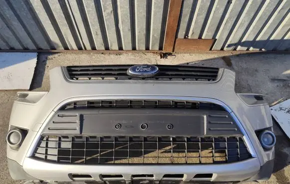 Ford Kuga I Front bumper Zderzakprzodkuga1o