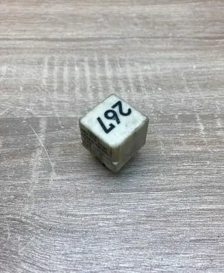 Volkswagen PASSAT B5.5 Other relay 443919578C 15210000 267