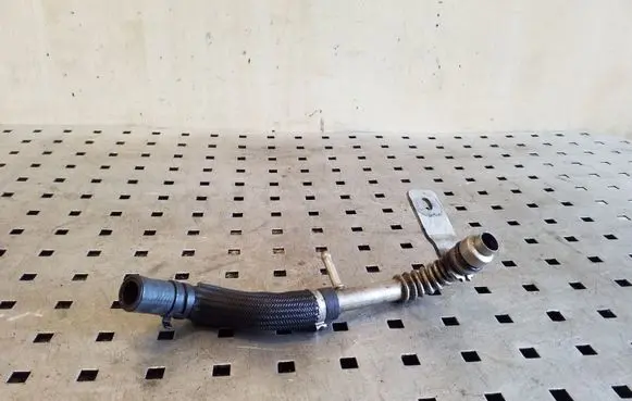 Peugeot Boxer Turbo turbocharger oiling pipe/hose 9834847580