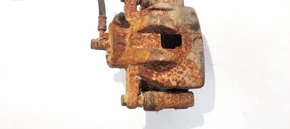 Suzuki Grand Vitara II Front brake caliper