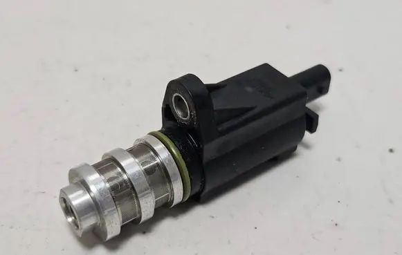 BMW 4 F32 F33 Electromagnetic valve 7639993 1141