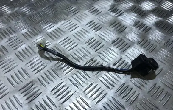 Opel Omega B1 Wing mirror switch 90492256