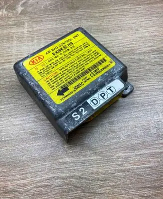 KIA Spectra Airbag control unit/module 0K2DK677F0