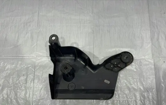 Peugeot Expert Other under body part 9816482080