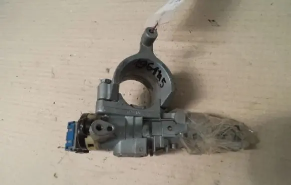 Mitsubishi Lancer Ignition lock