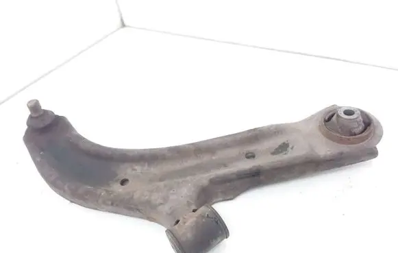 Nissan NV200 Front lower control arm/wishbone