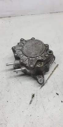 Volkswagen PASSAT B6 Vacuum pump 03G145209C 90807C11