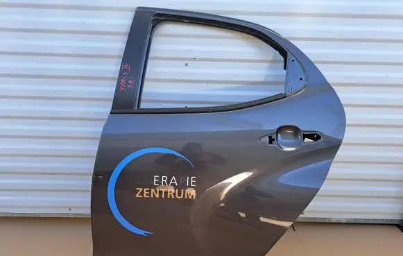 Toyota Yaris XP210 Rear door 