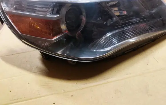 Honda Legend Headlight/headlamp P7944R