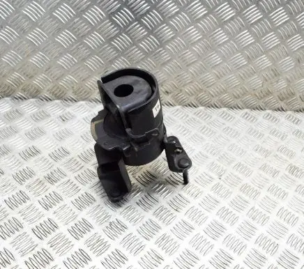 Toyota RAV 4 (XA50) Engine mount bracket 1237125070