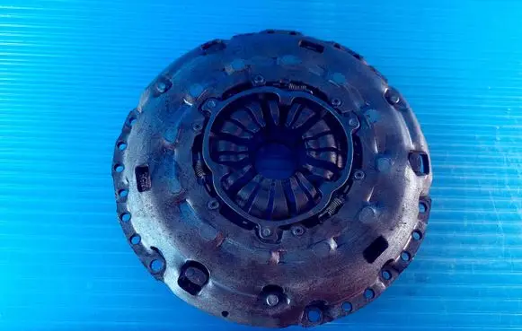 Volvo S40, V40 Pressure plate LGI3202 F0706 E9500