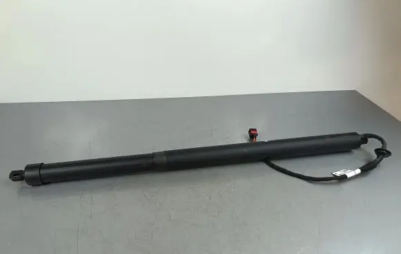 Jaguar F-Pace Soft lock spindle drive HK8370354AC