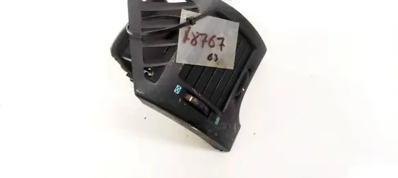 Hyundai Sonata Dash center air vent grill